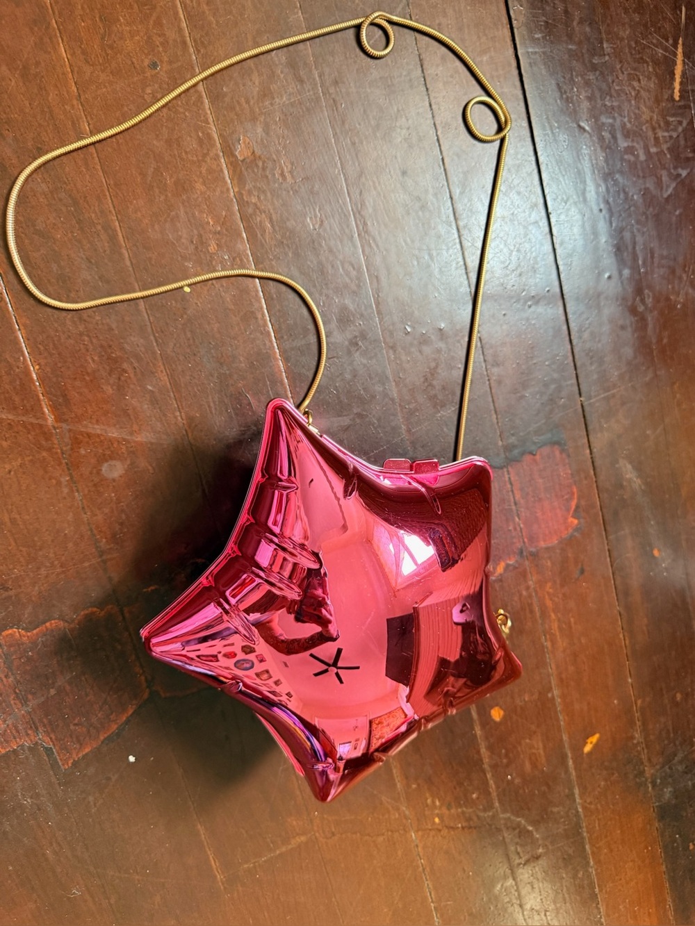 Star-Shaped Metallic Pink Crossbody Bag